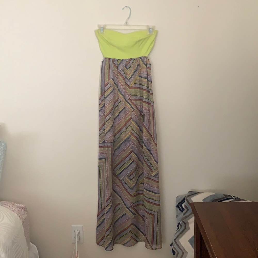Strapless geometric maxi dress